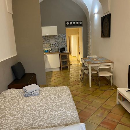 Evviva La Sicilia Catania Lägenhet Exteriör bild