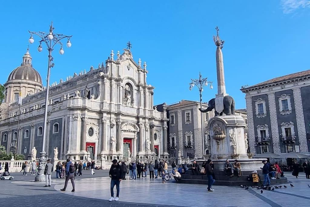 Evviva La Sicilia Catania Lägenhet Exteriör bild